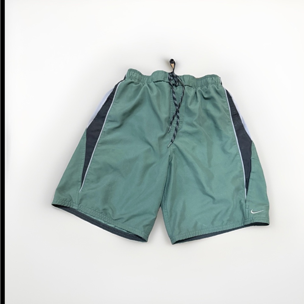 Nike Men’s Swim Trunks/Shorts Sz Med Green and black